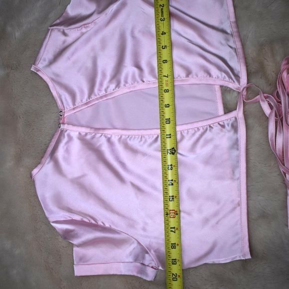 Tulum Sunrise Pink Satin Wrap Crop Top Size Large Short Sleeve Blouse - Picture 15 of 15